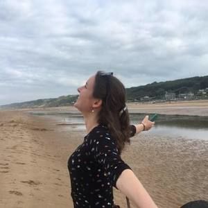 Meet your Posher, Hannah